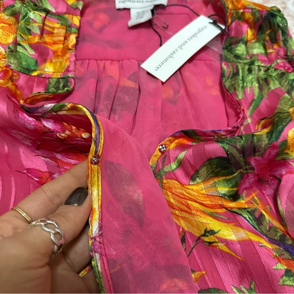 NWT Floral Wrap Cupcakes & Cashmere Tie Front Top 🌺 - Picture 8 of 11